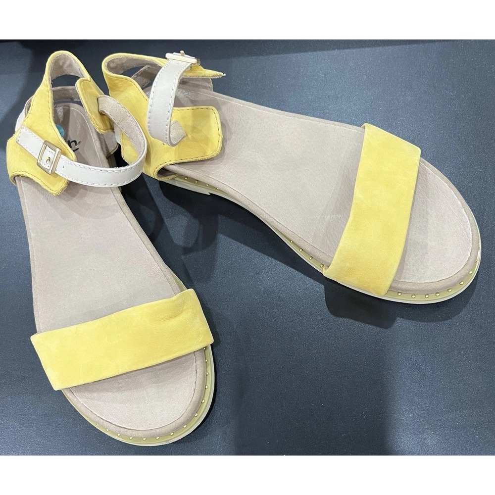 Earth Grove Cameo yellow leather sandals ankle strap cushioned flats comfort 7.5